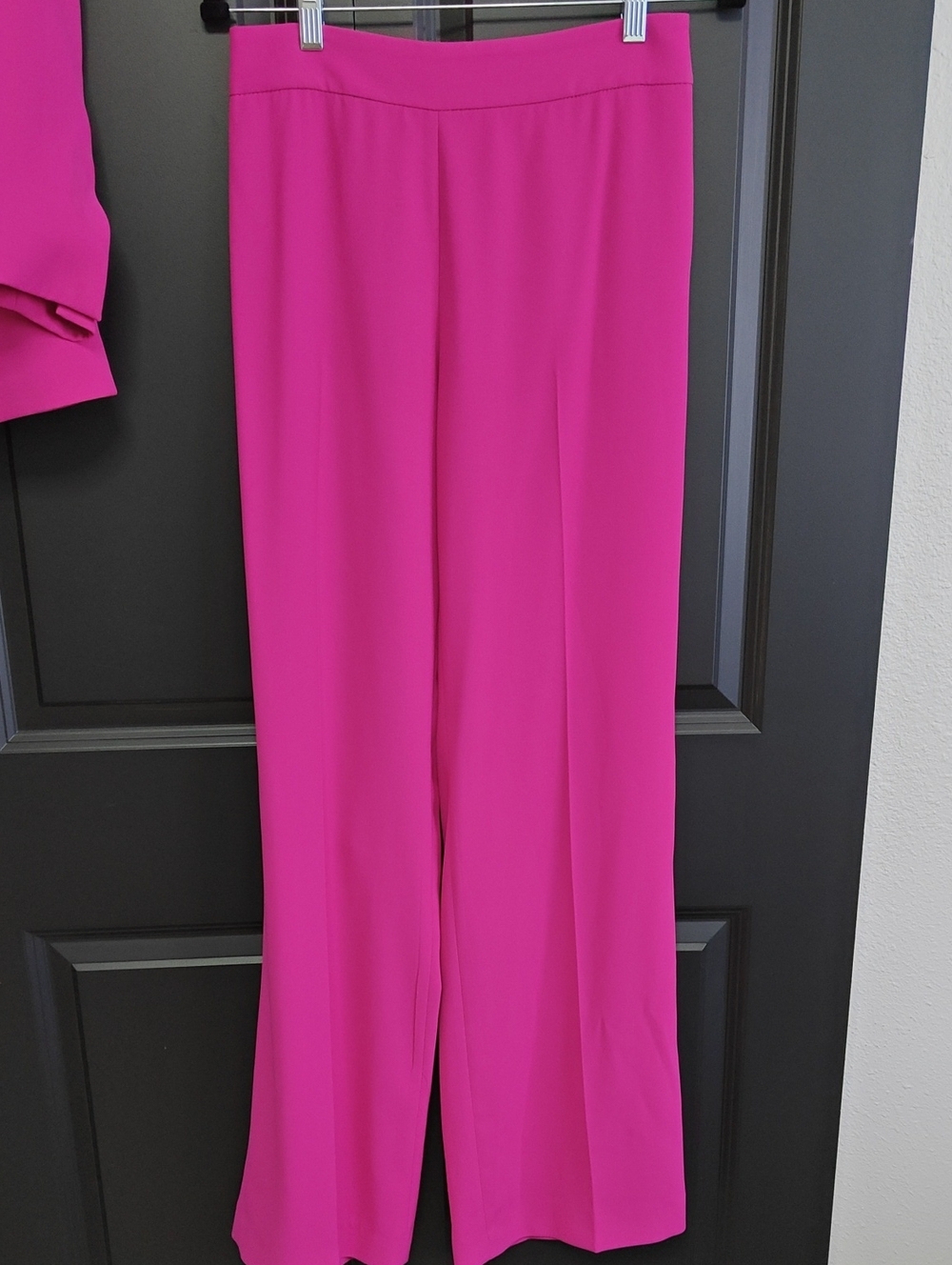 Zara Women's Wide-Leg Dress Pants in Bright Fuchsia